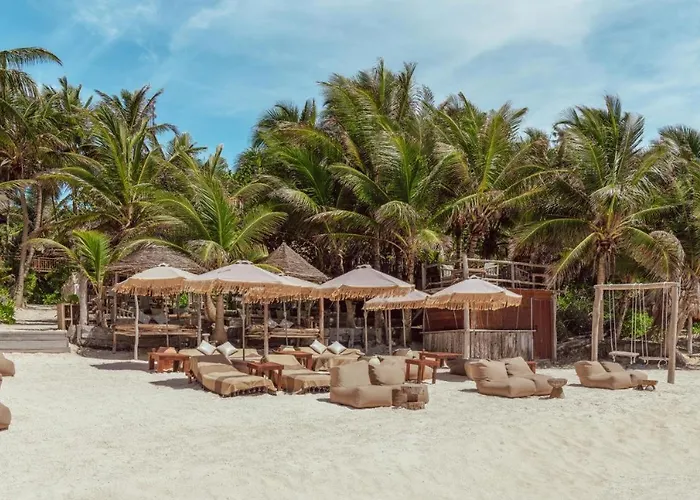 Odyssey - Private Plunge Pool & Beach Club Access
